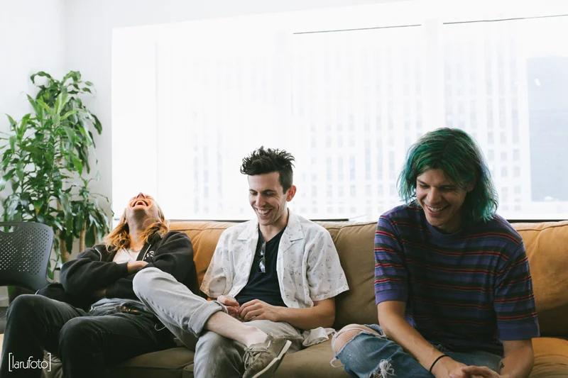 grouplove_.jpg