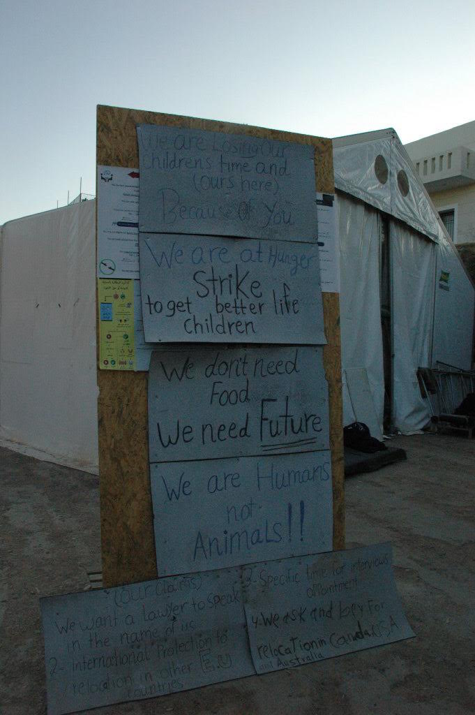 Grievences stated by hunger strikers at Souda refugee camp / Photo credit: Kimberly Curtis
