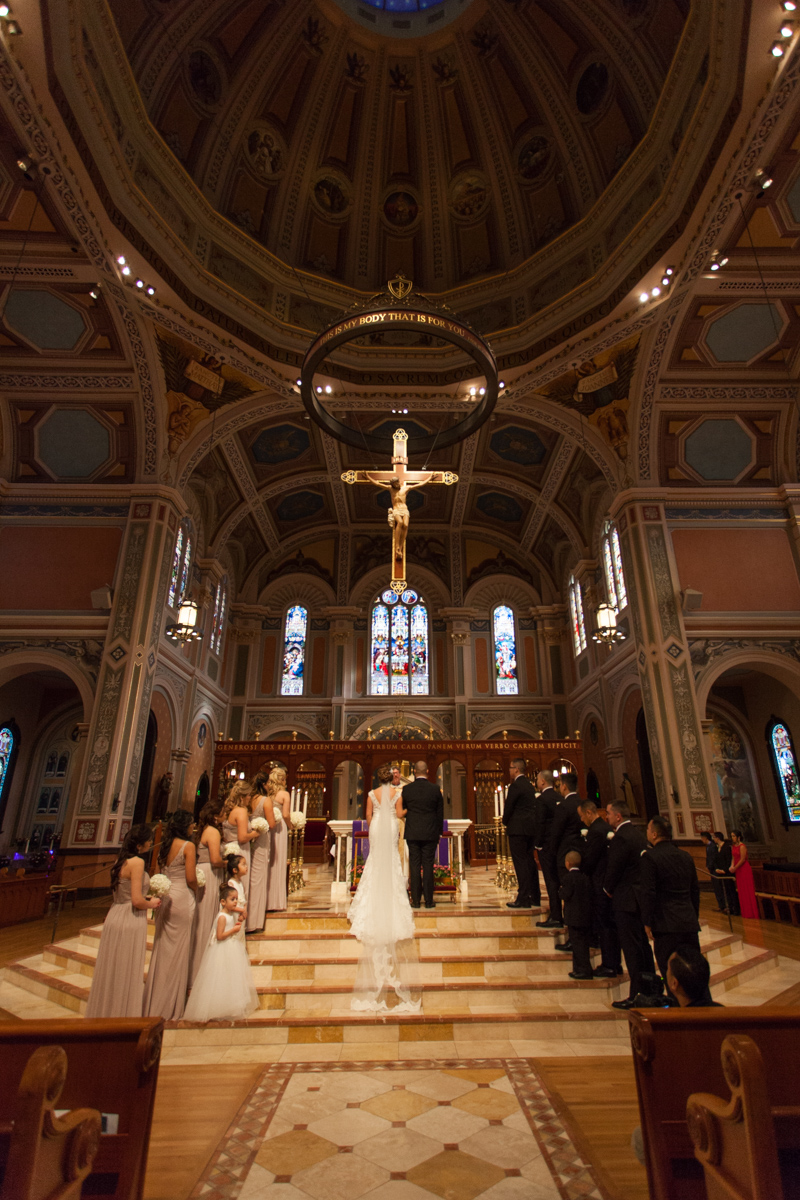 wedding-blessed-sacrament-cathedral-downtown-k-street-mall-13.jpg