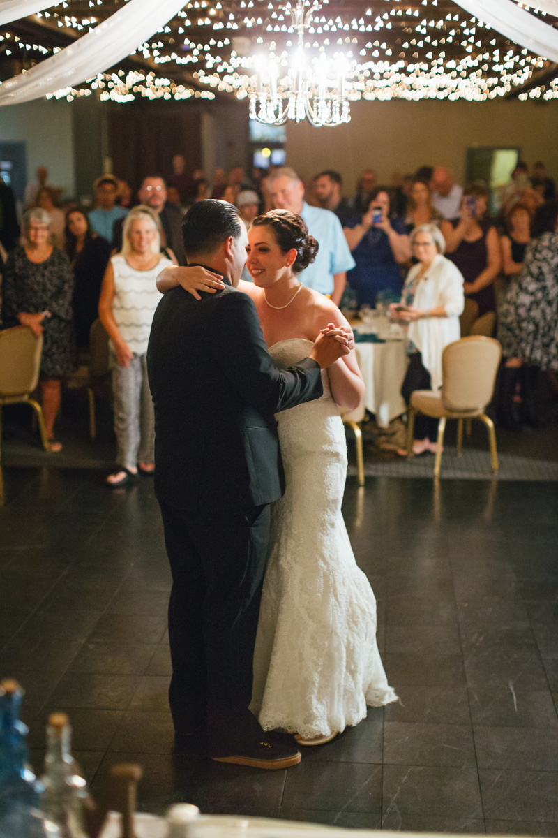 Shadow Lakes Golf Club Wedding Photographer.jpg