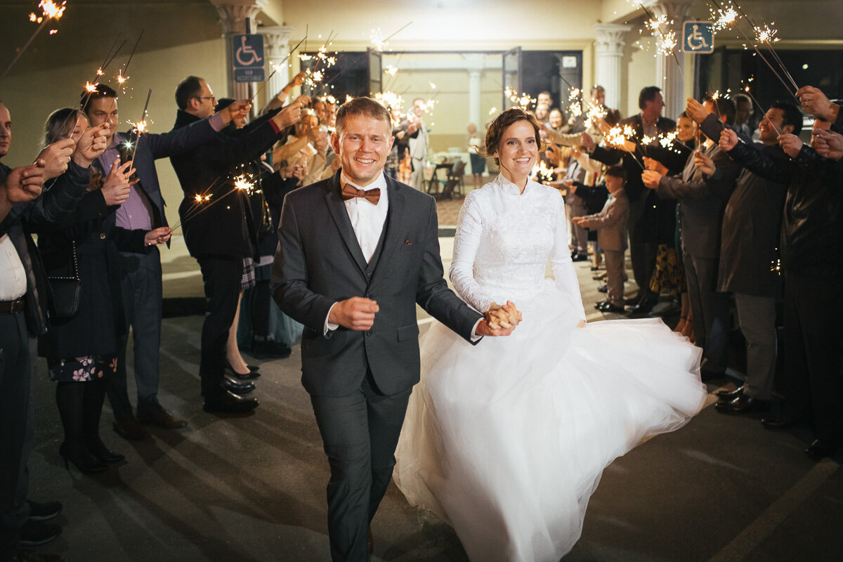 sacramento-wedding-sparkler-exit-photographer.jpg