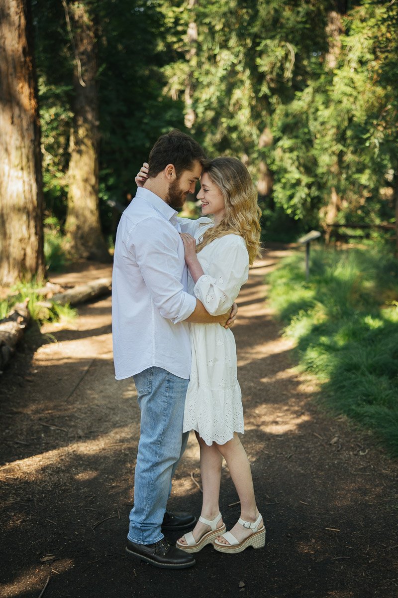 uc-davis-arboretum-engagement-photos-12.jpg