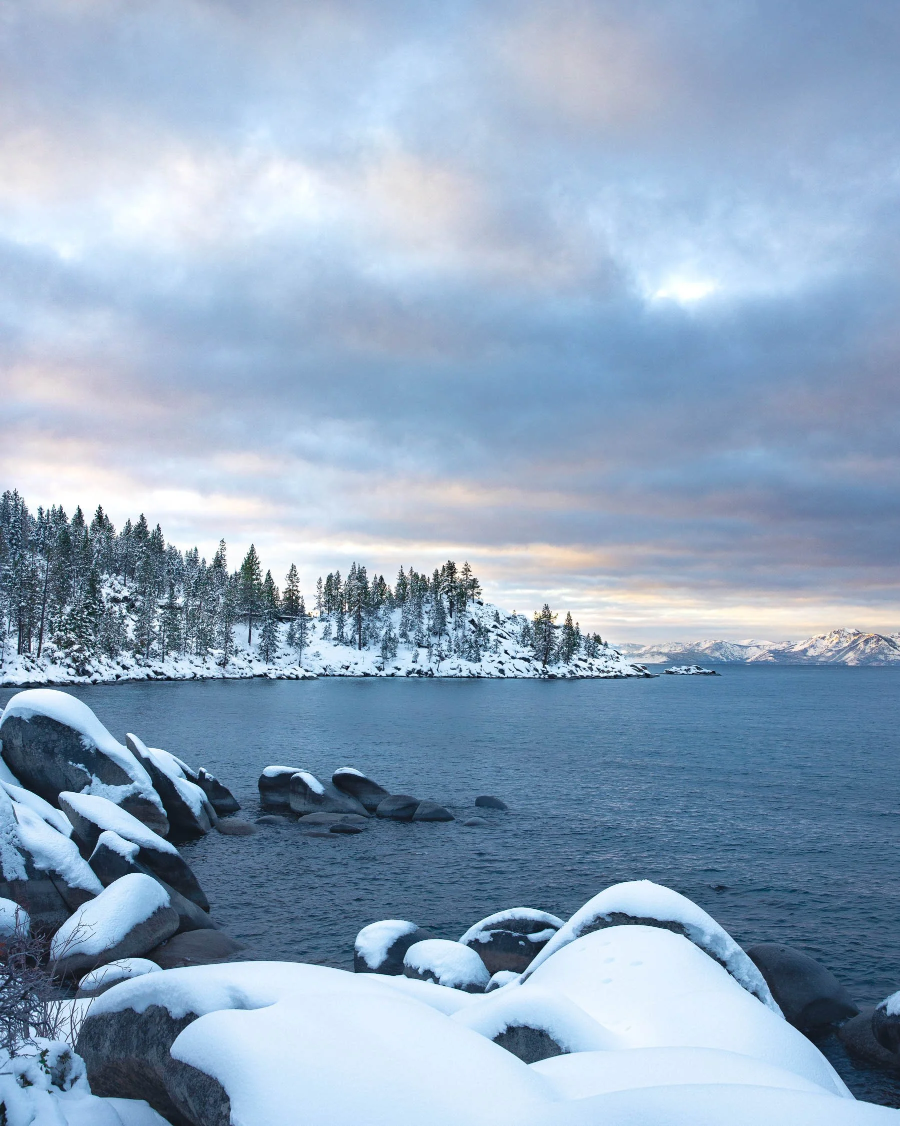 Lake-Tahoe-sunrise-snow.jpg
