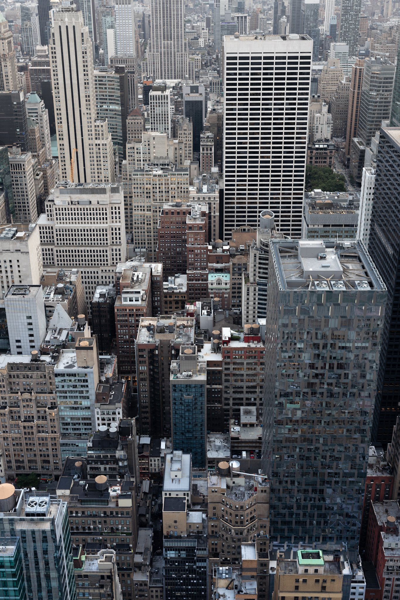 Photo No. 10 - Getting a feel for the city