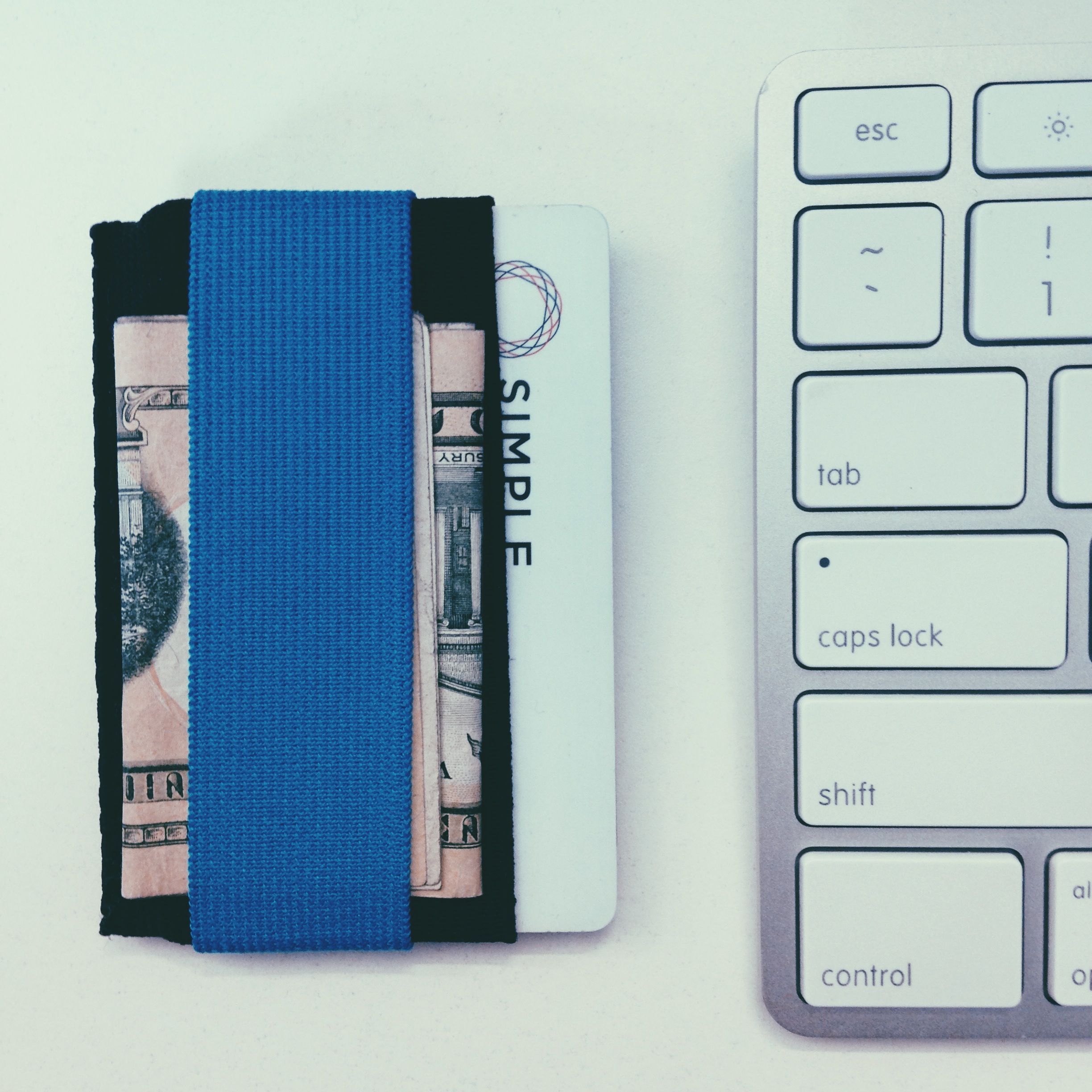 Snapback Slim with Simple and Cash and Keyboard1.jpg