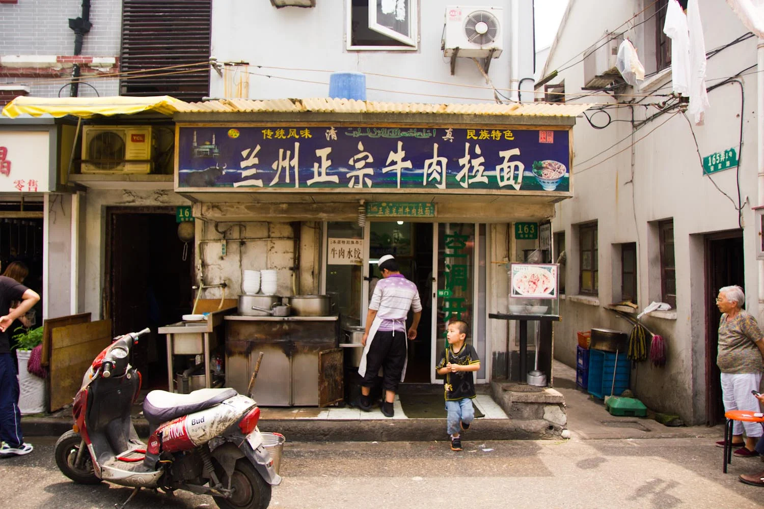 china_014_120629.jpg
