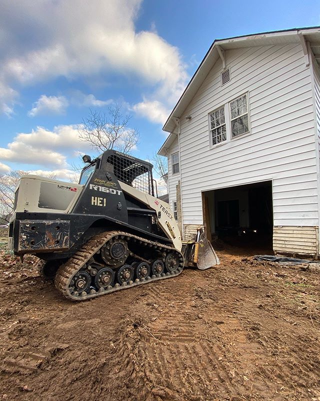 Progress on our home has been slow the last 3 months. We ran into MAJOR termite damage in the living room and dining room. It was too hard to get into the crawl space so it gave the termites years to eat without anyone knowing. Luckily the pest contr