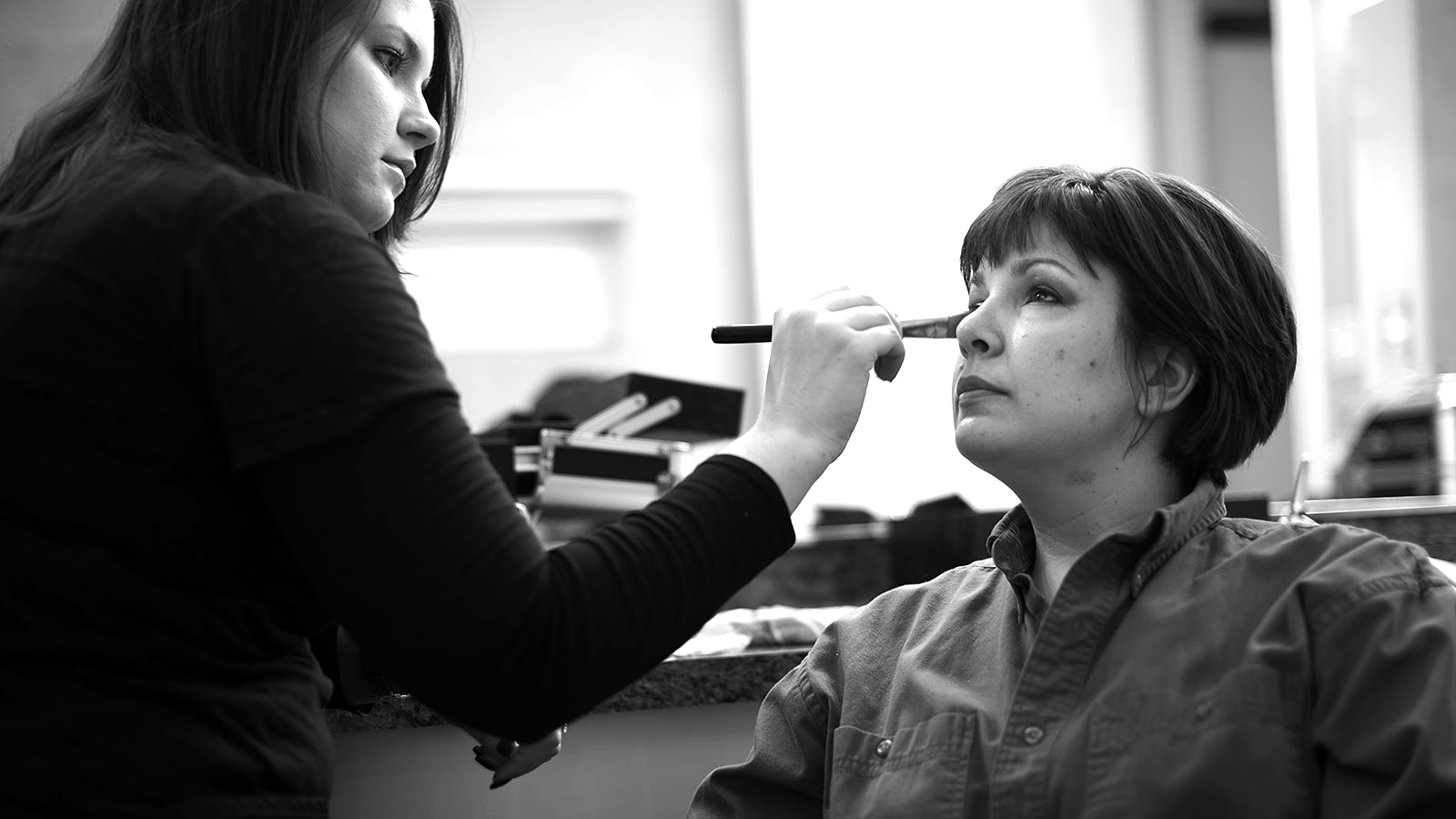 Devon and her make up artist.