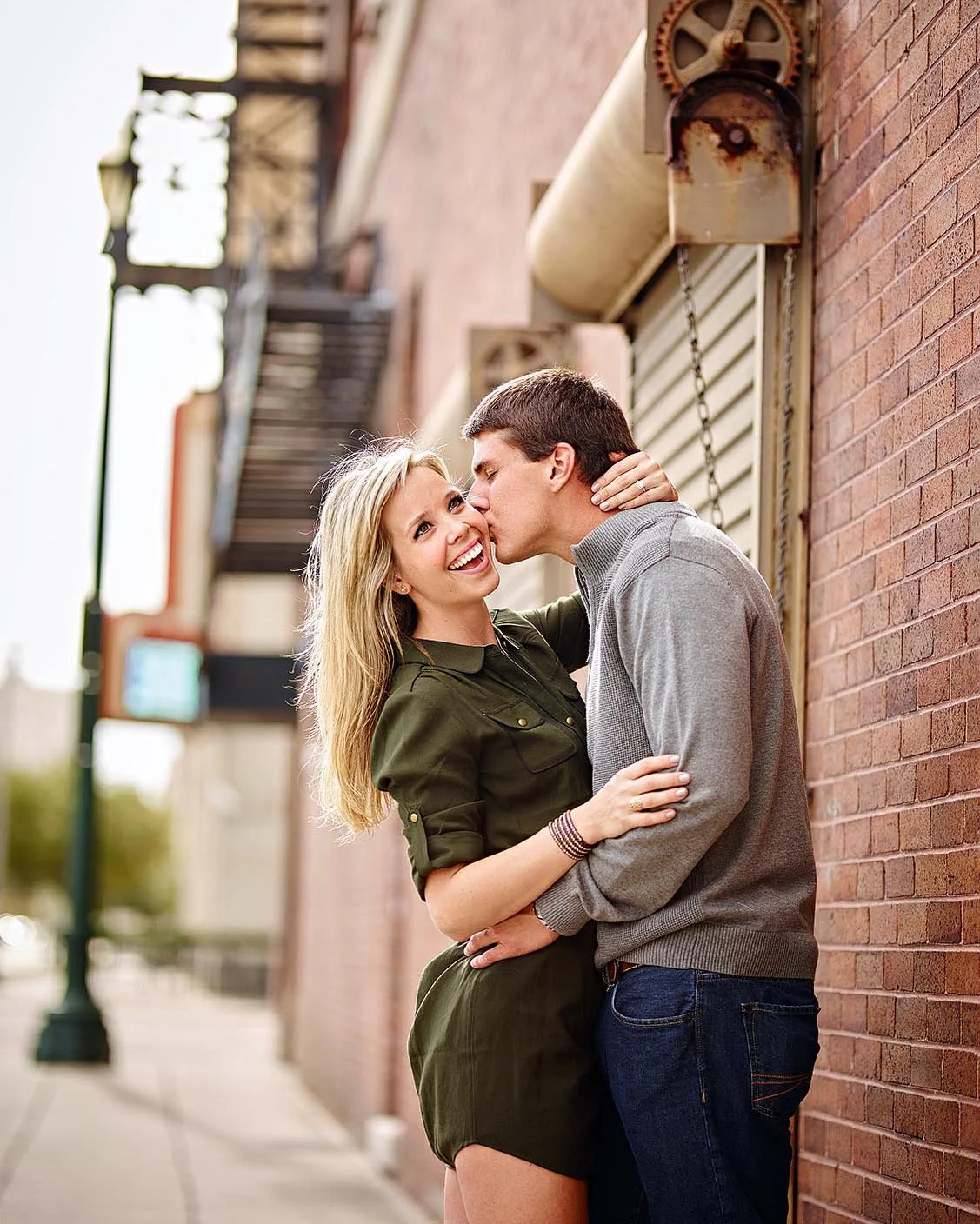 Thinking about doing engagement photos in Downtown Houston?