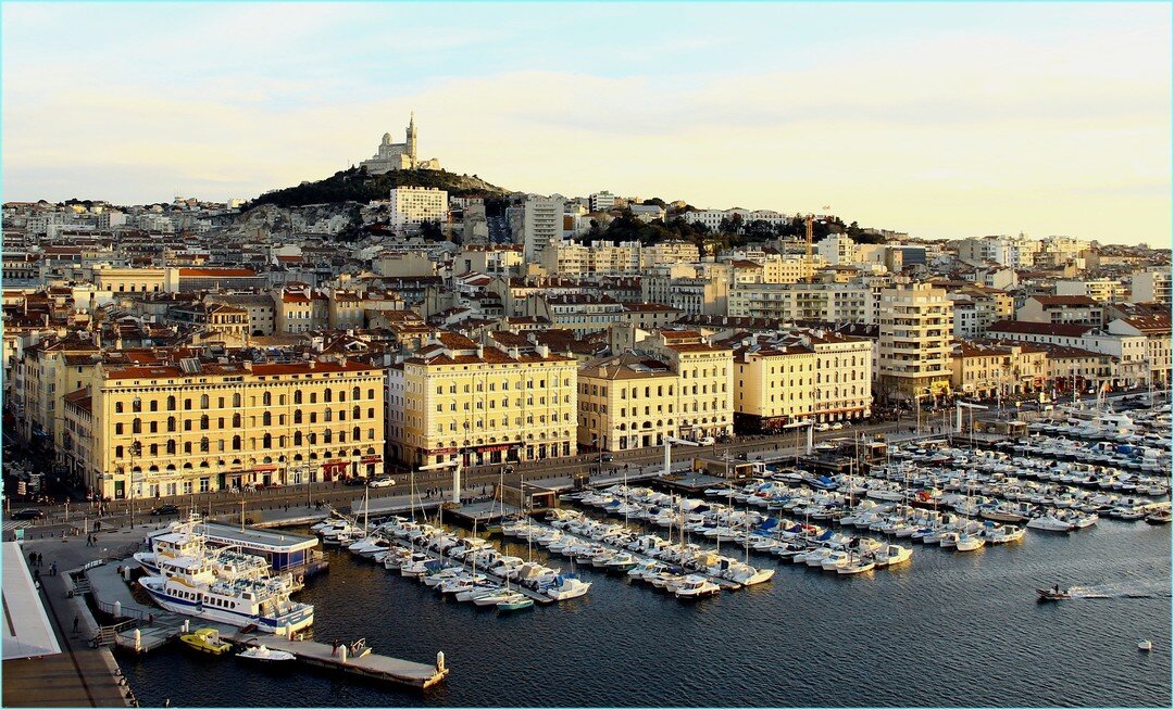 From the Notre-Dame de la Garde Basilica you can get one of the best views over the old port of Marseille. Book your apartment now and immerse yourself in the history and culture of France's second largest city - less than an hour drive away from us.
