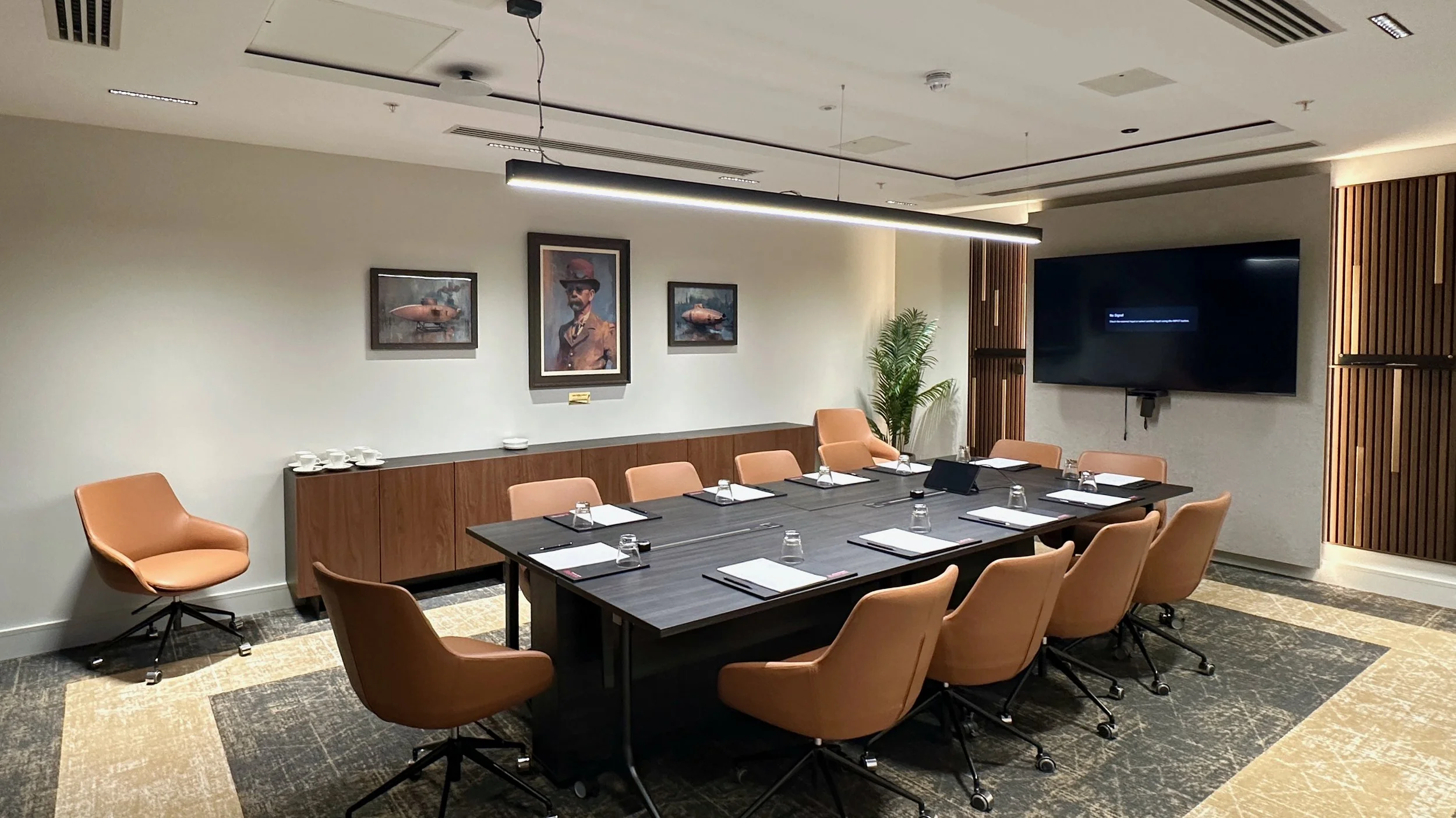 Library - 10 of 11.jpeg