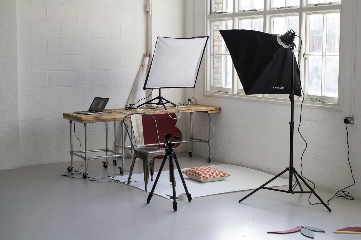 Shooting cutout images for Woven Oak at Studio Four N16.