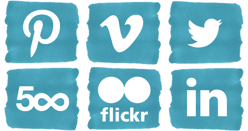 Tash pulled out the paints and layered up one of her lovely custom textures for my social icons - no vectors here!