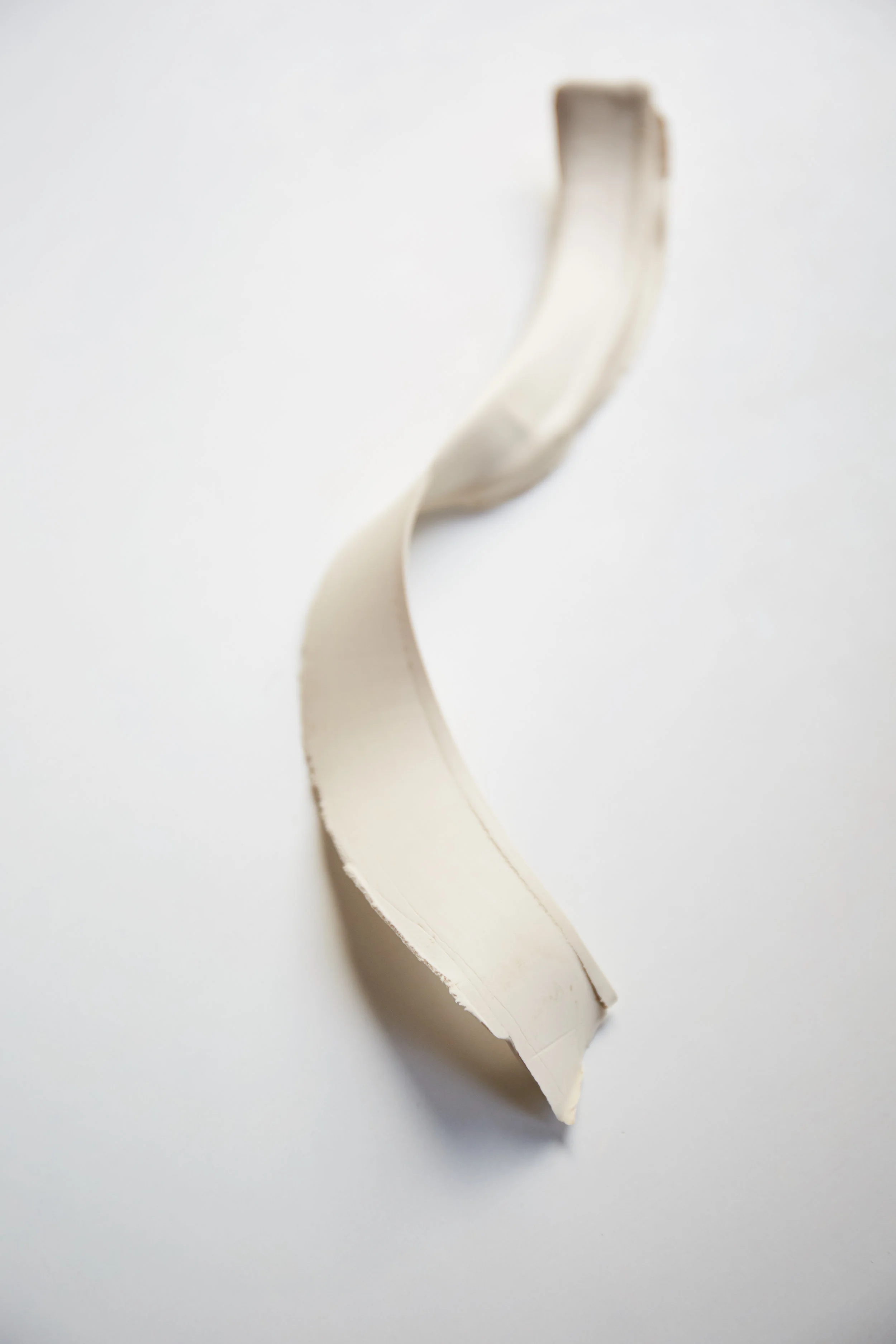 Most of Emm'a work is hand thrown using a fine stoneware clay and then assembled, manipulated or finished to take into account the tactility and function of the piece.