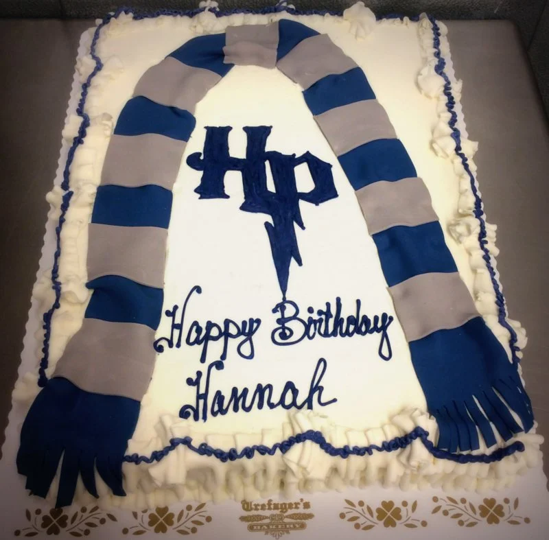 Harry Potter Scarf Cake