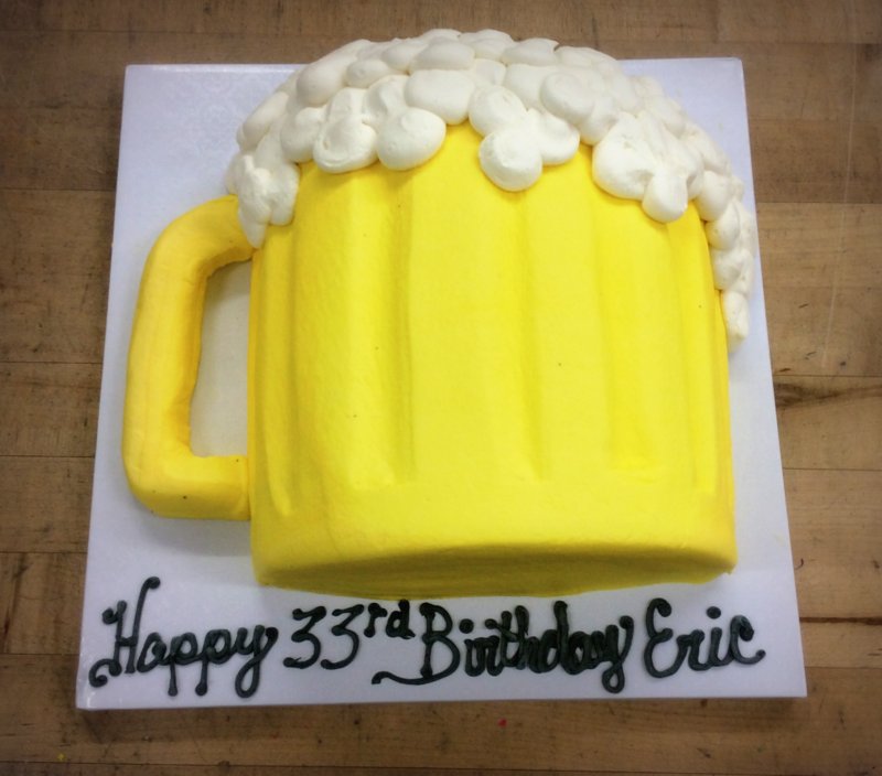 beer can shaped cakes