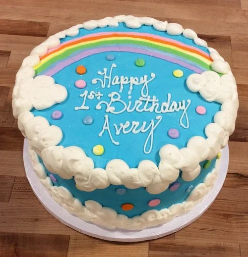 Round Cake with Polka Dots and Piped Rainbow