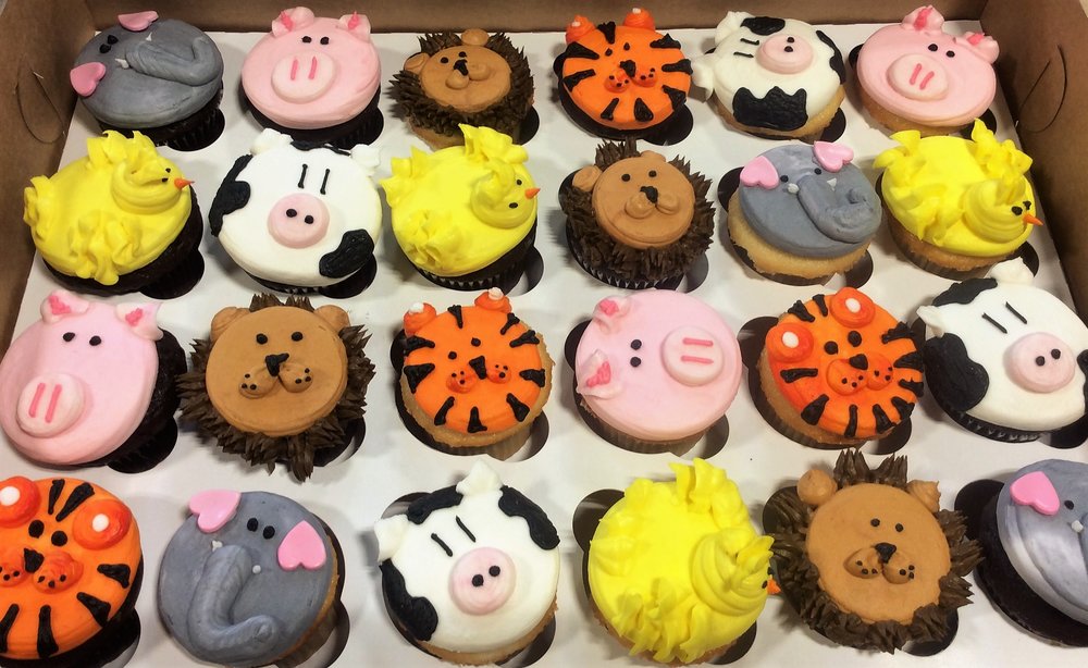 Barnyard or Safari Animal Cupcakes — Trefzger's Bakery