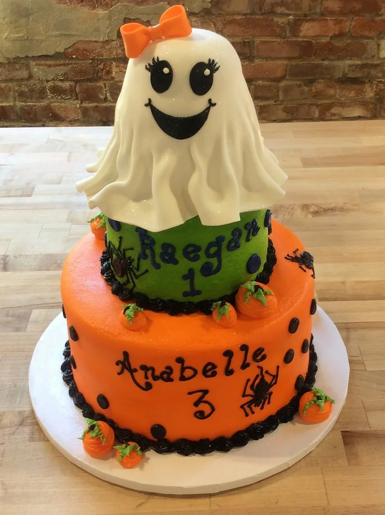 Halloween Party Cake with Ghost