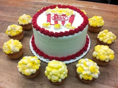 Popcorn Cake and Cupcakes