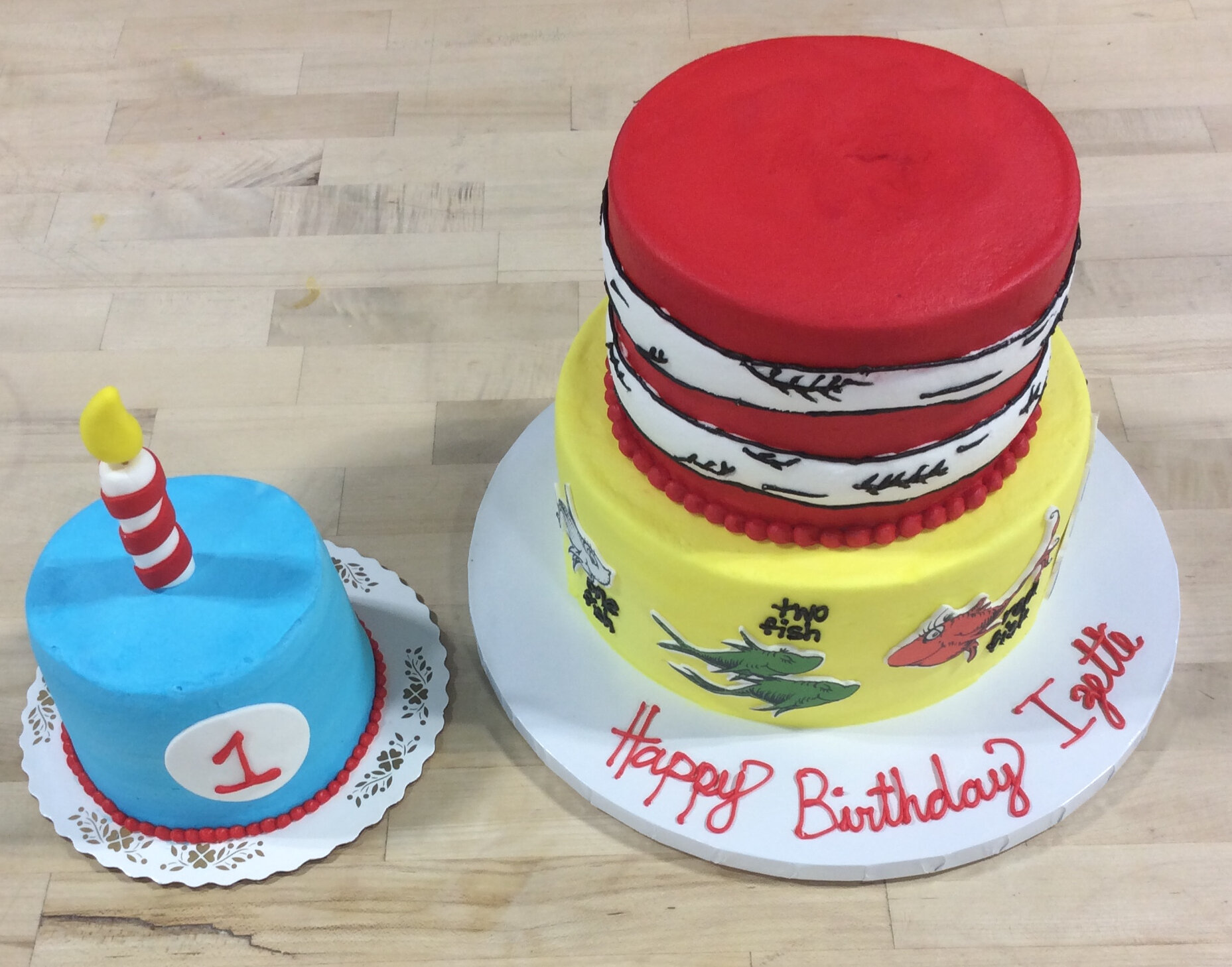 Dr Seuss Theme Petite and Party Cake.JPG