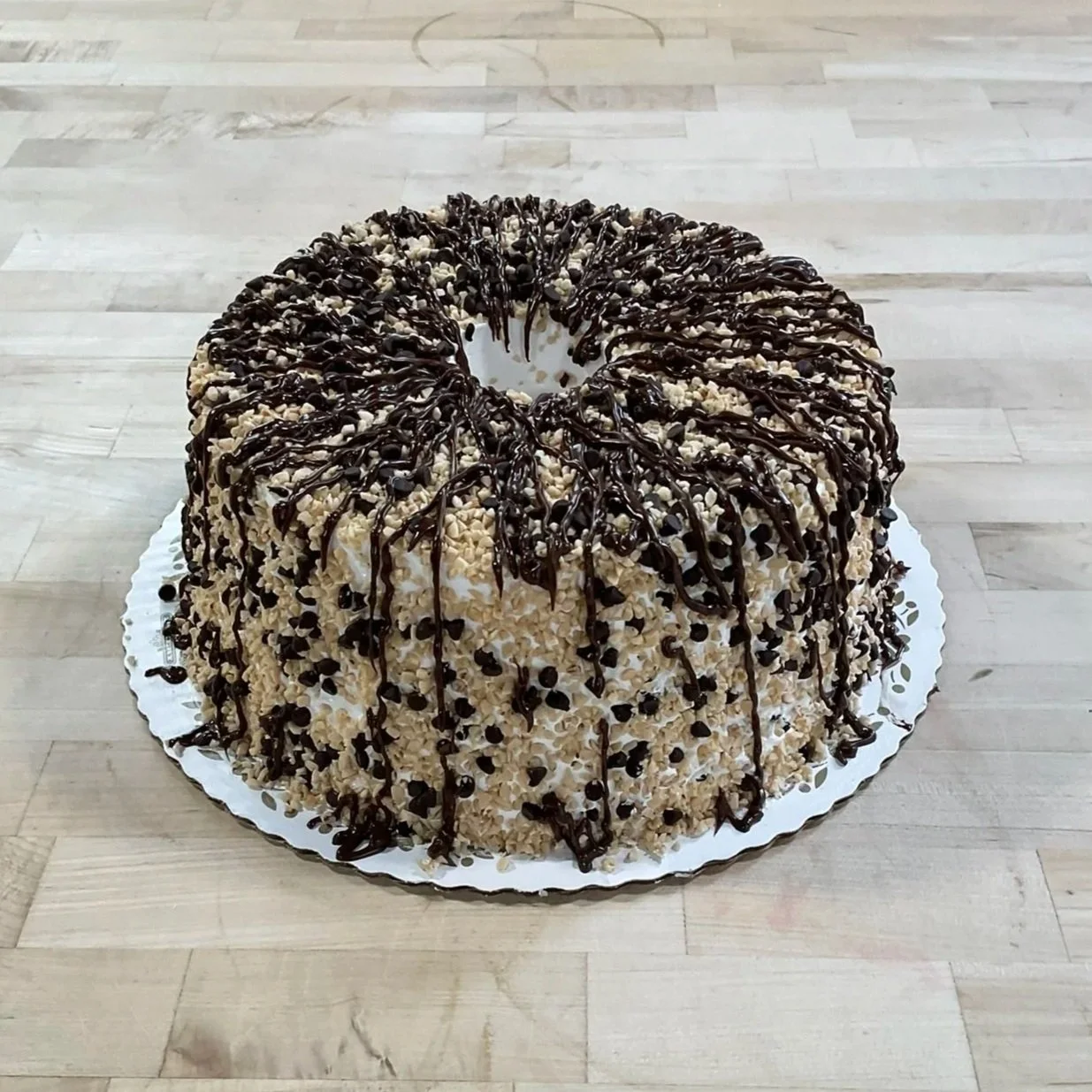 Heavenly+Toffee+Crunch+Cake.jpg