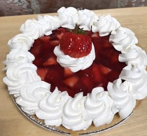 thumbnail_strawberry+cream+pie.jpg