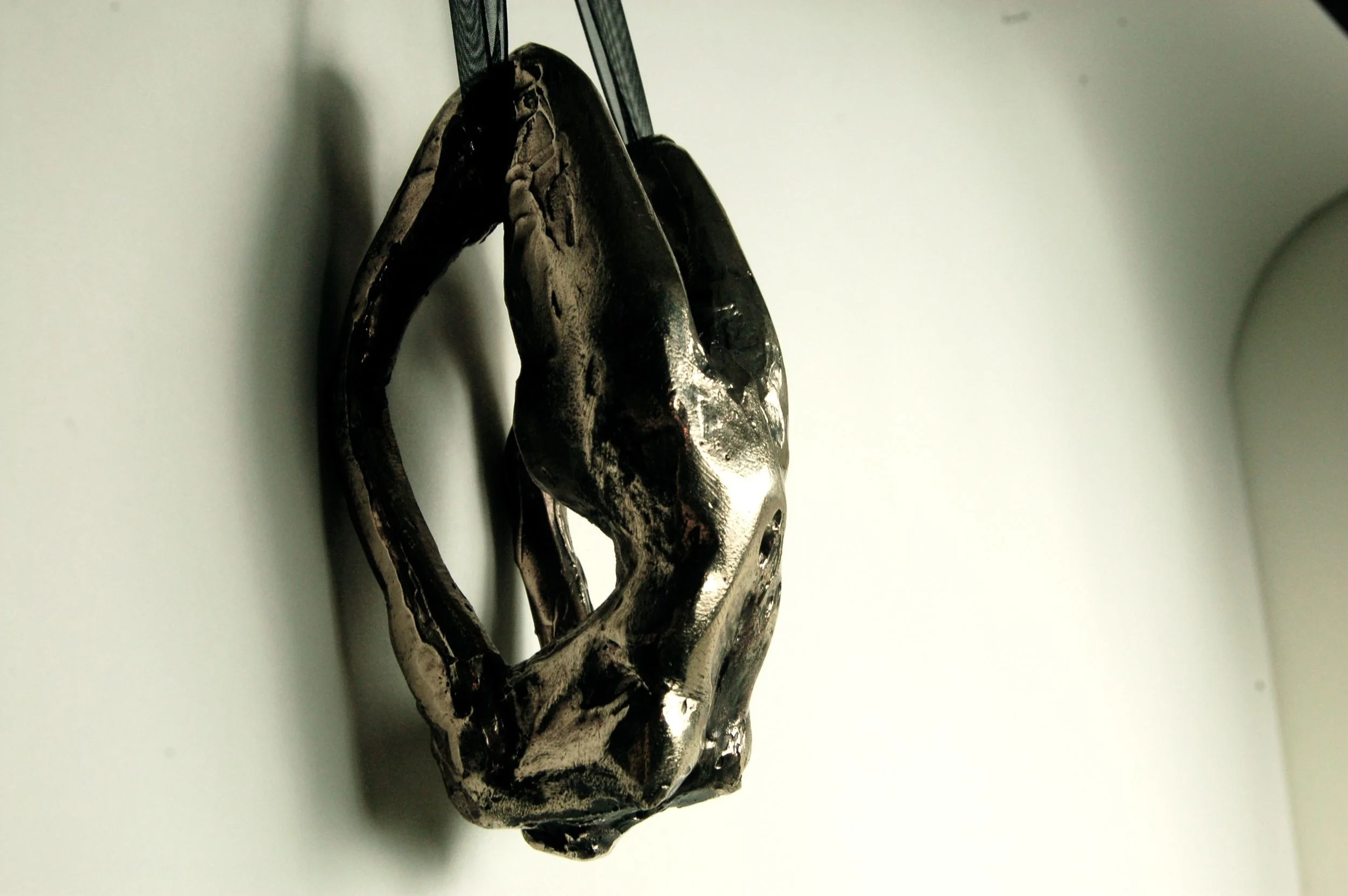 ​KINKY HANGING BRONZE WOMAN, 5"
