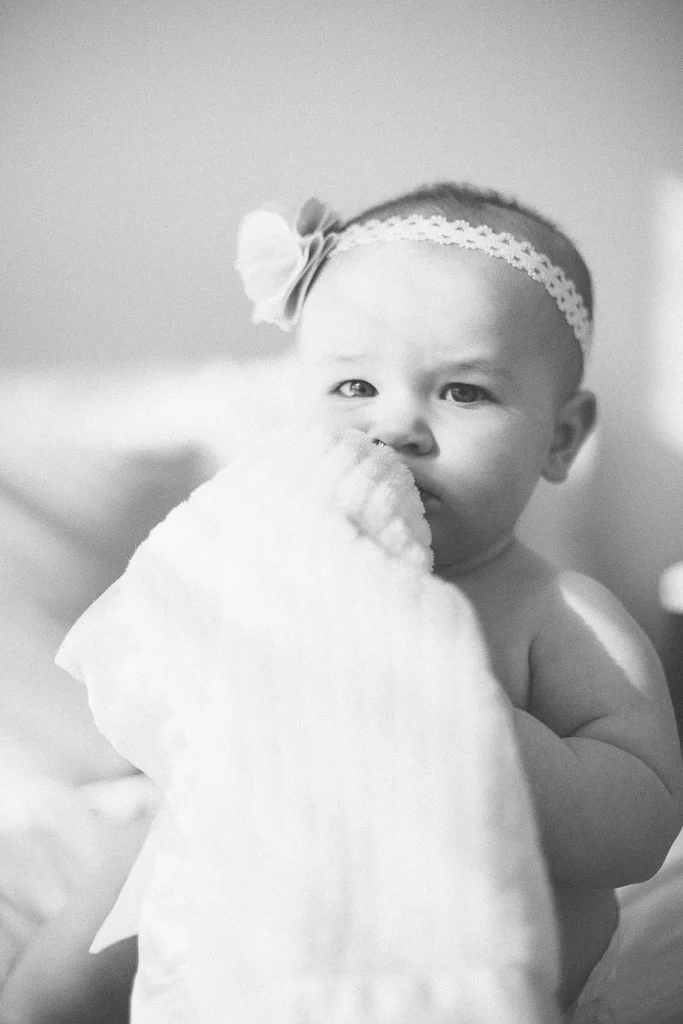 Alivia_013bw.jpg