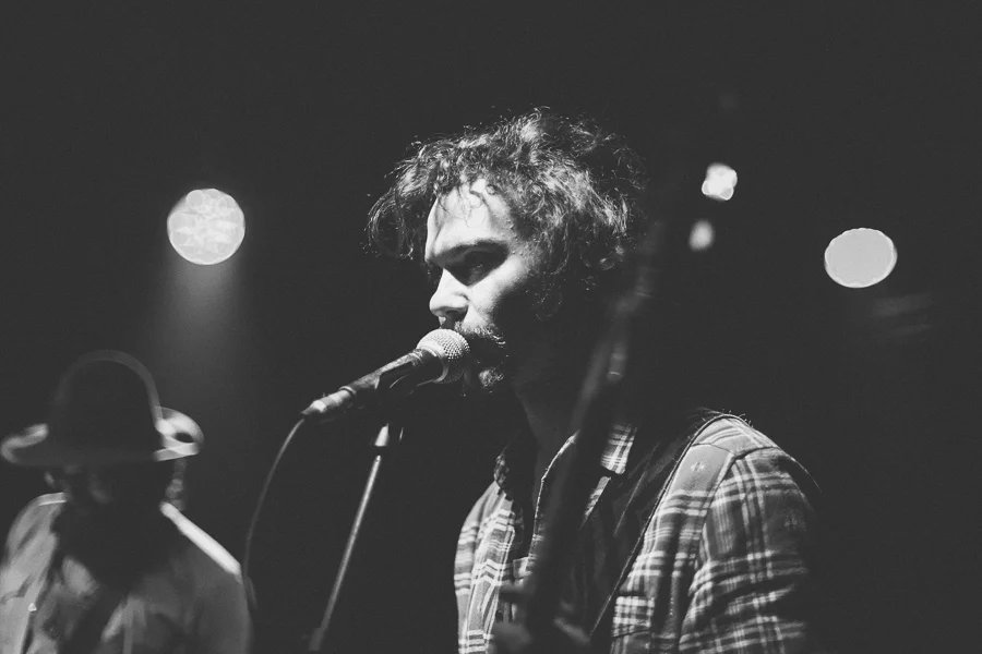 the-earl-220bw.jpg