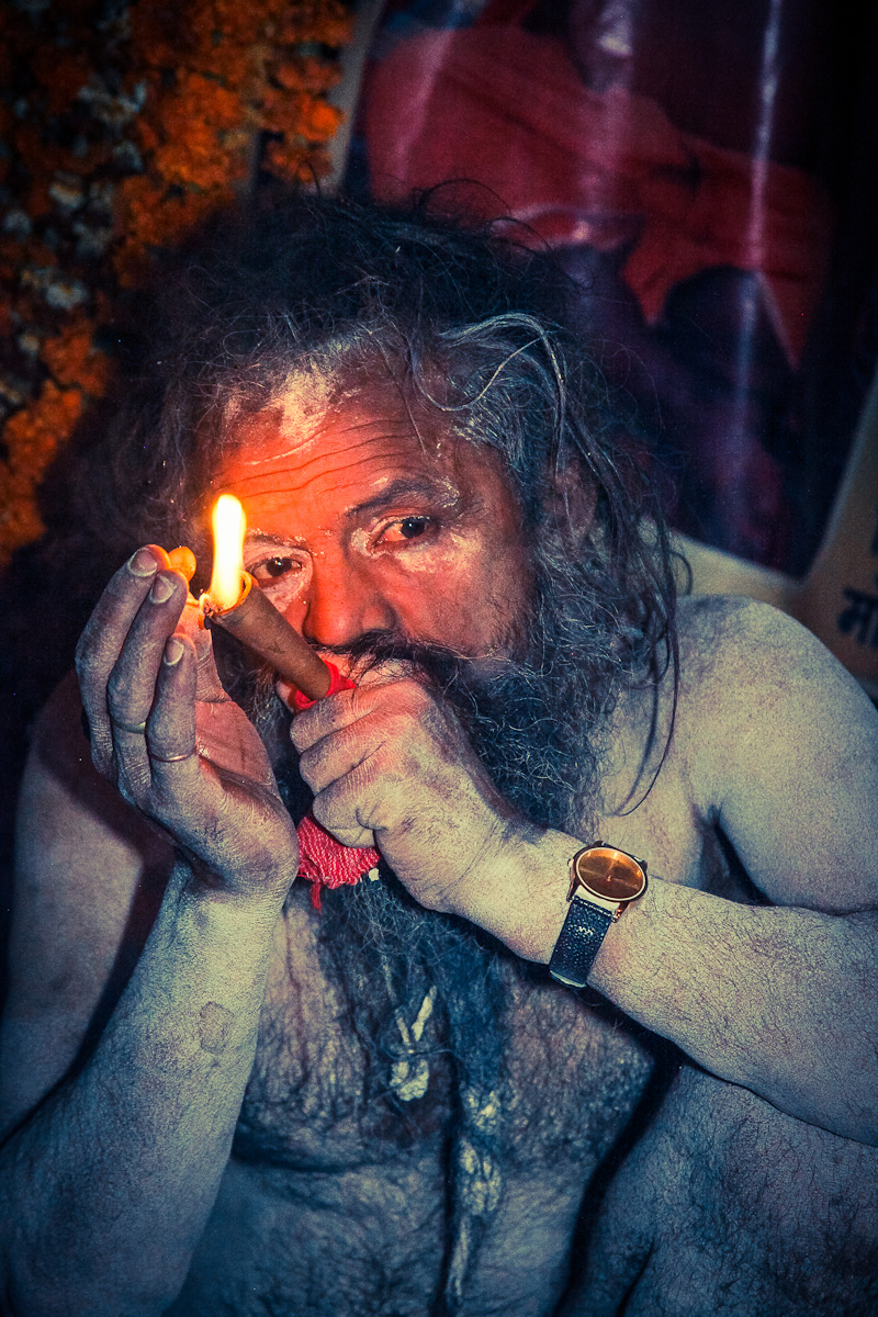 smoking sadhu (1 of 1).jpg