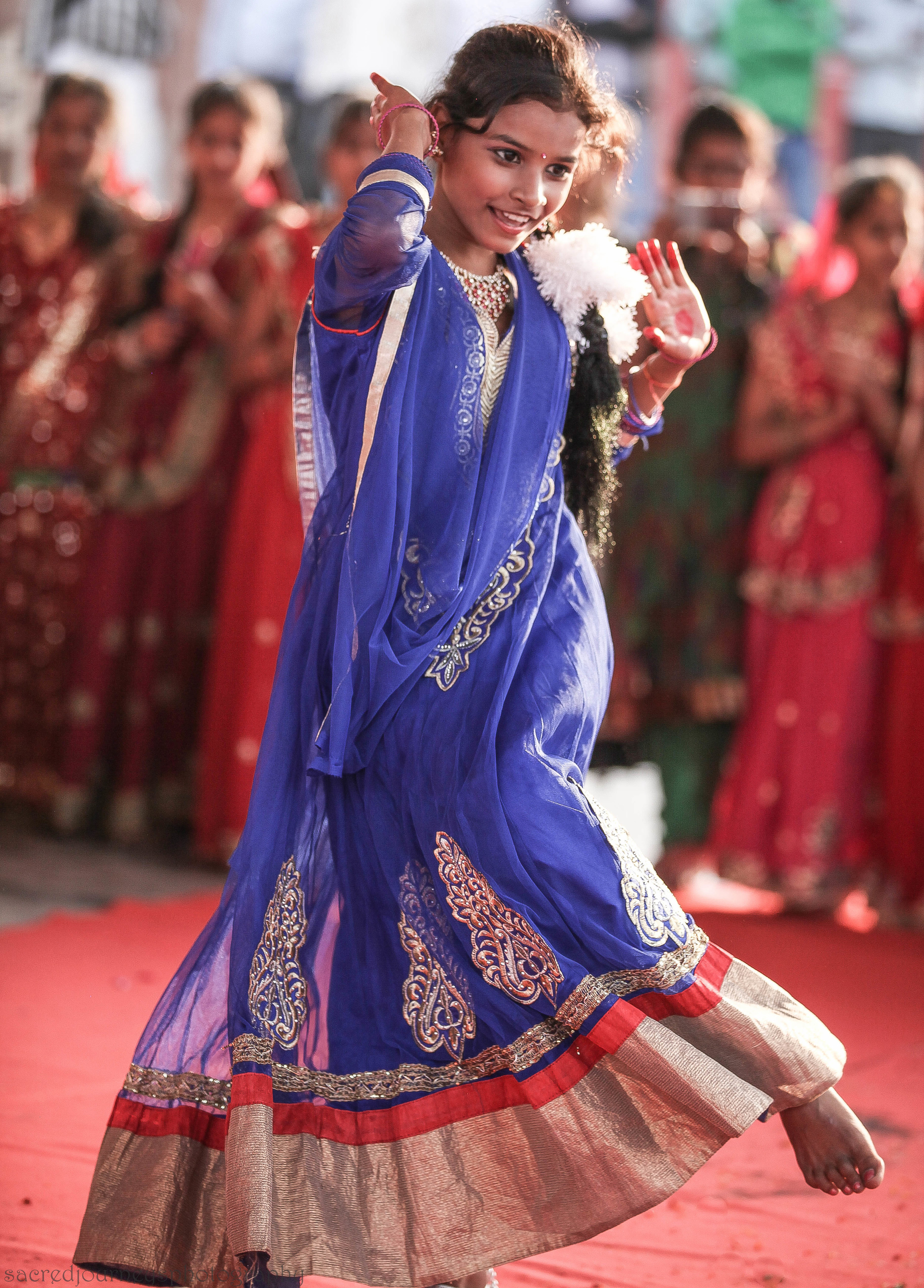  Young dancer during Shivratri celebration in Varanasi