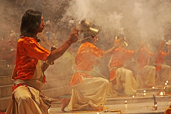 Aarti ceremony at Dashashwamedh ghat on the Ganga in Varanasi