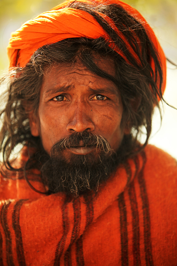 Rishikesh+yoga+orange.jpg