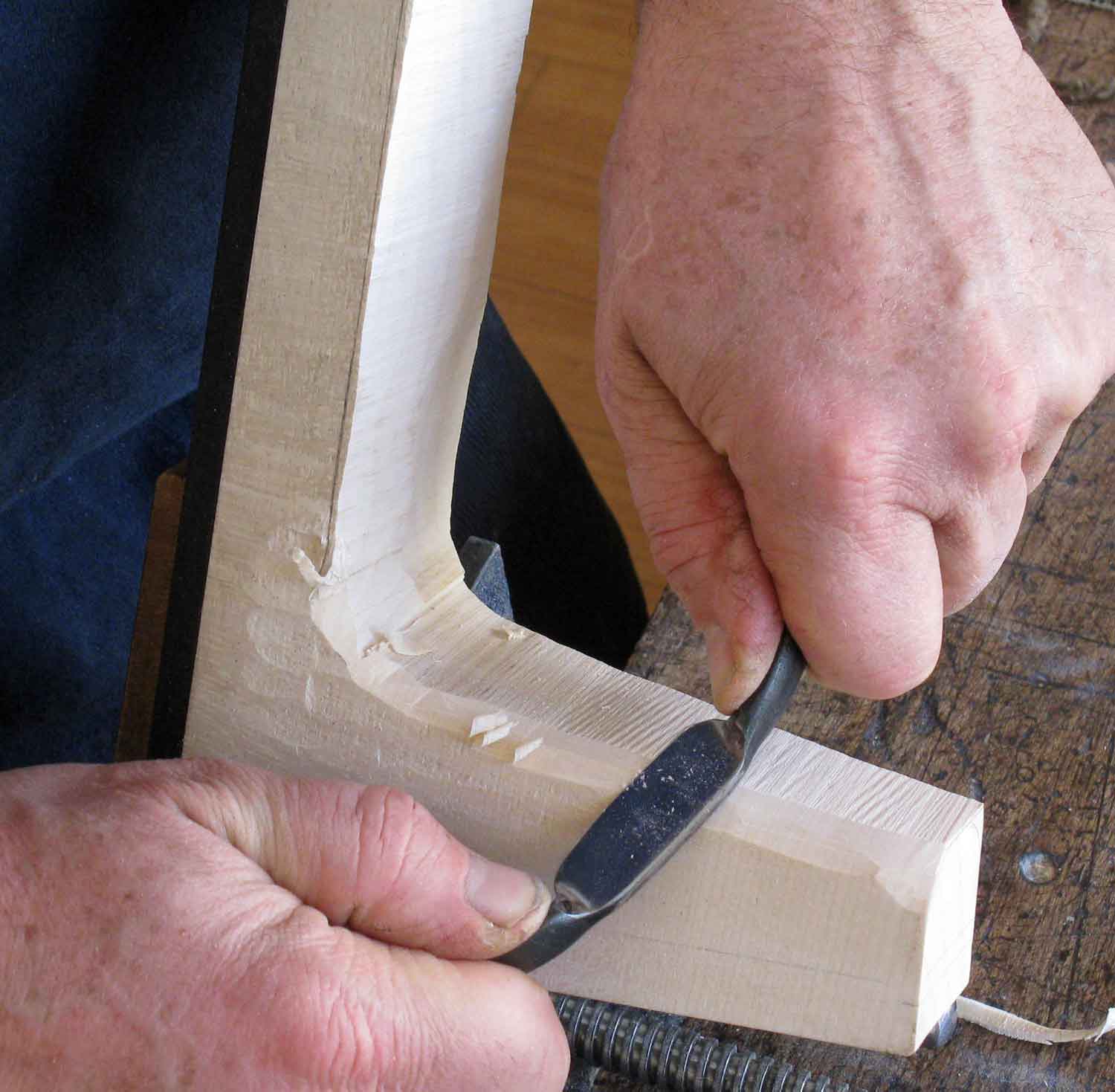 Carving the neck heel
