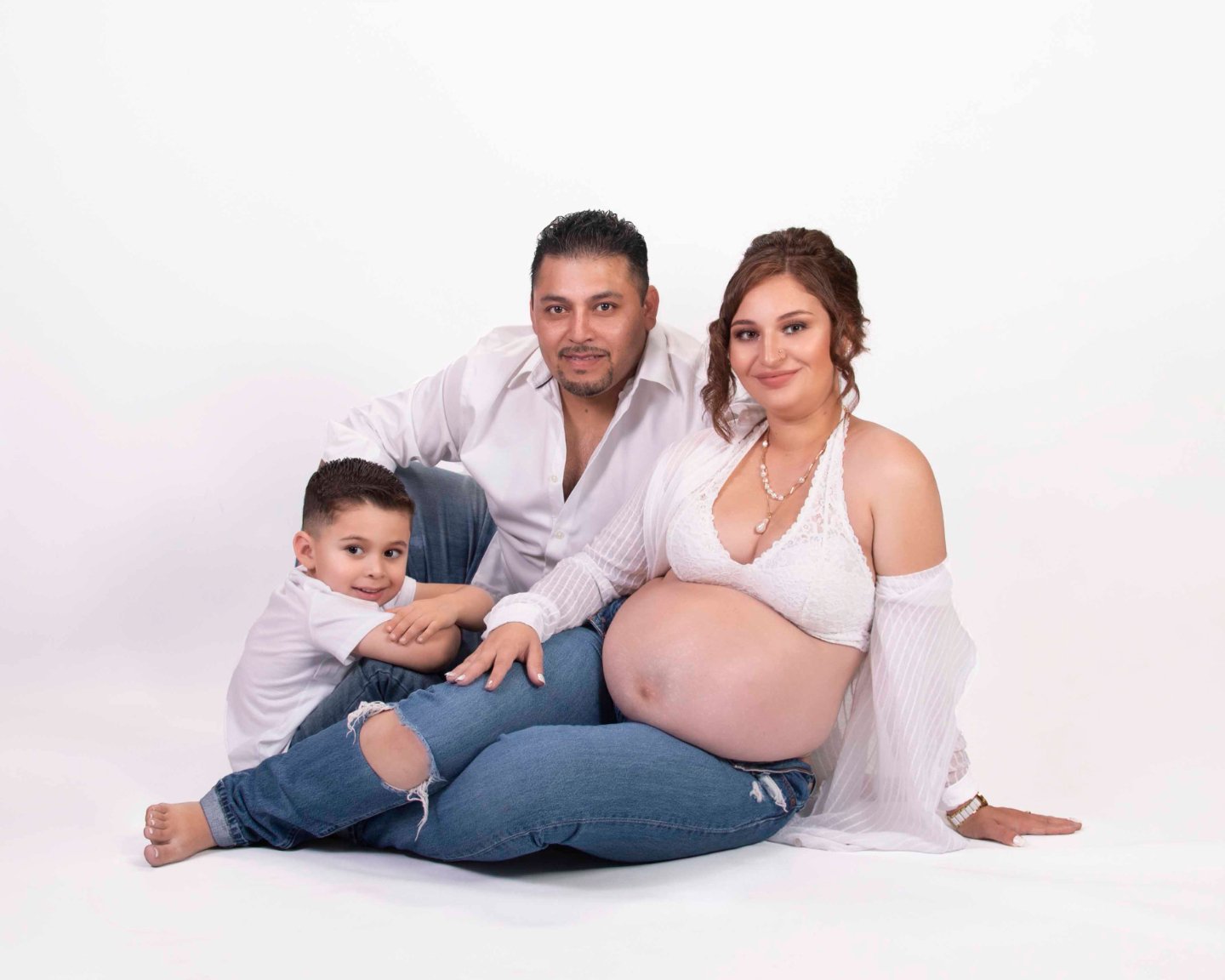 Nine months preparing to fall in love for a lifetime 👶❤️

The best thing about making memories is making them..

Visit our Studio from Monday to Friday from 11am to 6pm
Address: 1936 Saviers Rd Oxnard CA 93033
Phone: (805) 487-5154

Hablamos Espanol