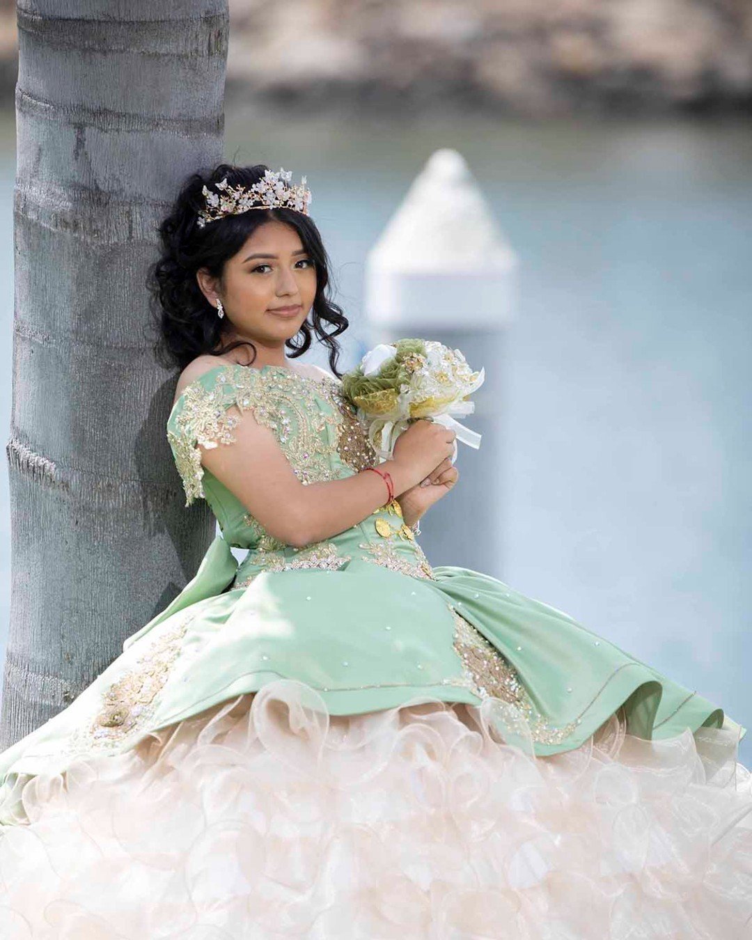 Beautiful Tradition! 😍 

Are you going to have a Quinceanera Event? Let us Help you!

Visit our Studio from Monday to Friday from 11am to 6pm
Address: 1936 Saviers Rd Oxnard CA 93033
Phone: (805) 487-5154

Hablamos Espanol!

#quincea&ntilde;era #pho