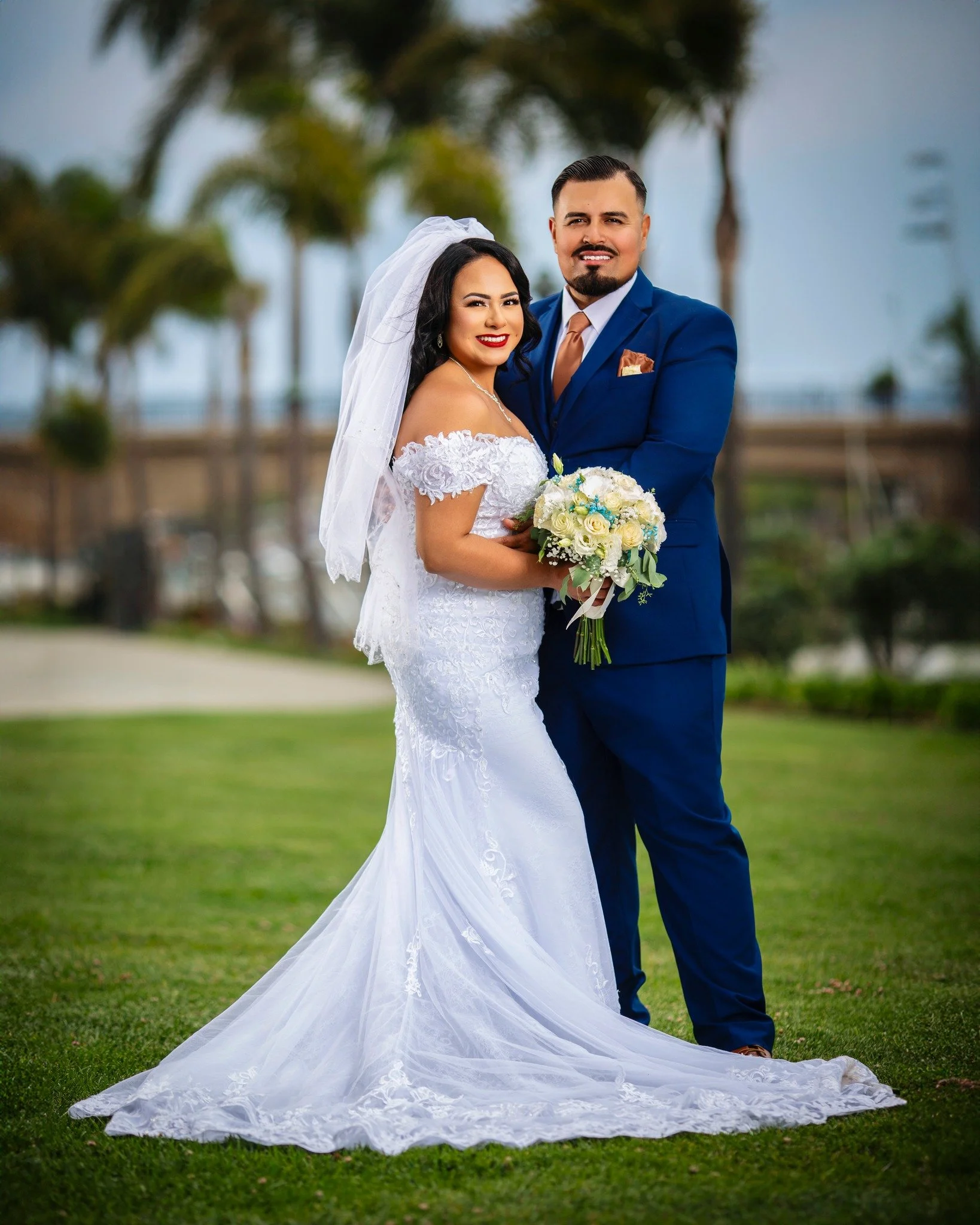 Real love. Natural light. Timeless moments.
Outdoor wedding photography that tells your story 🤍

📞Call us for more info: 805-487-5154

#WeddingPhotography #OutdoorWeddingPhotography #WeddingPhotographer #LoveInNature #WeddingMoments #CapturedLove #