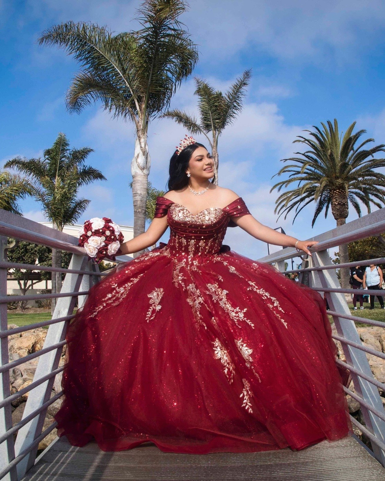 When the dress, the smile, and the moment all align&hellip; magic happens ✨
Contact us! We'd love to be a part of your big day!

#Quincea&ntilde;era #QuincePhotography #QuinceaneraPhotoshoot #XVPhotography #Quincea&ntilde;eraShoot #QuincePortraits #Q