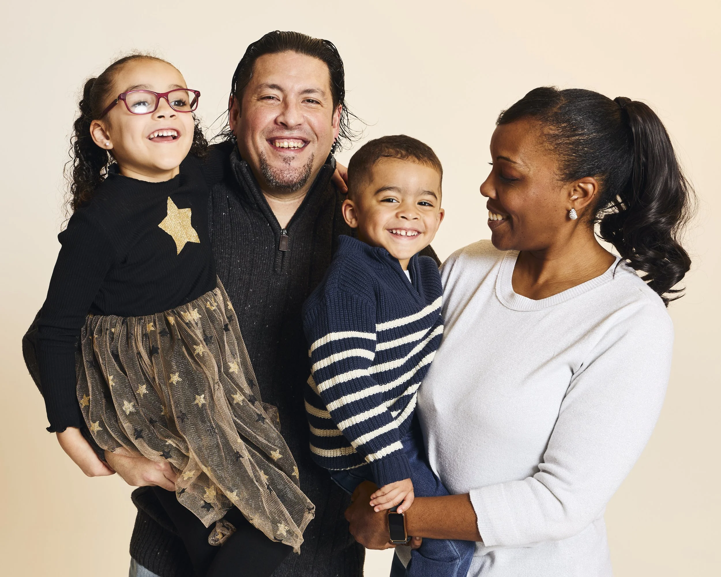 Family Picture Day 11_15_25 206.jpg