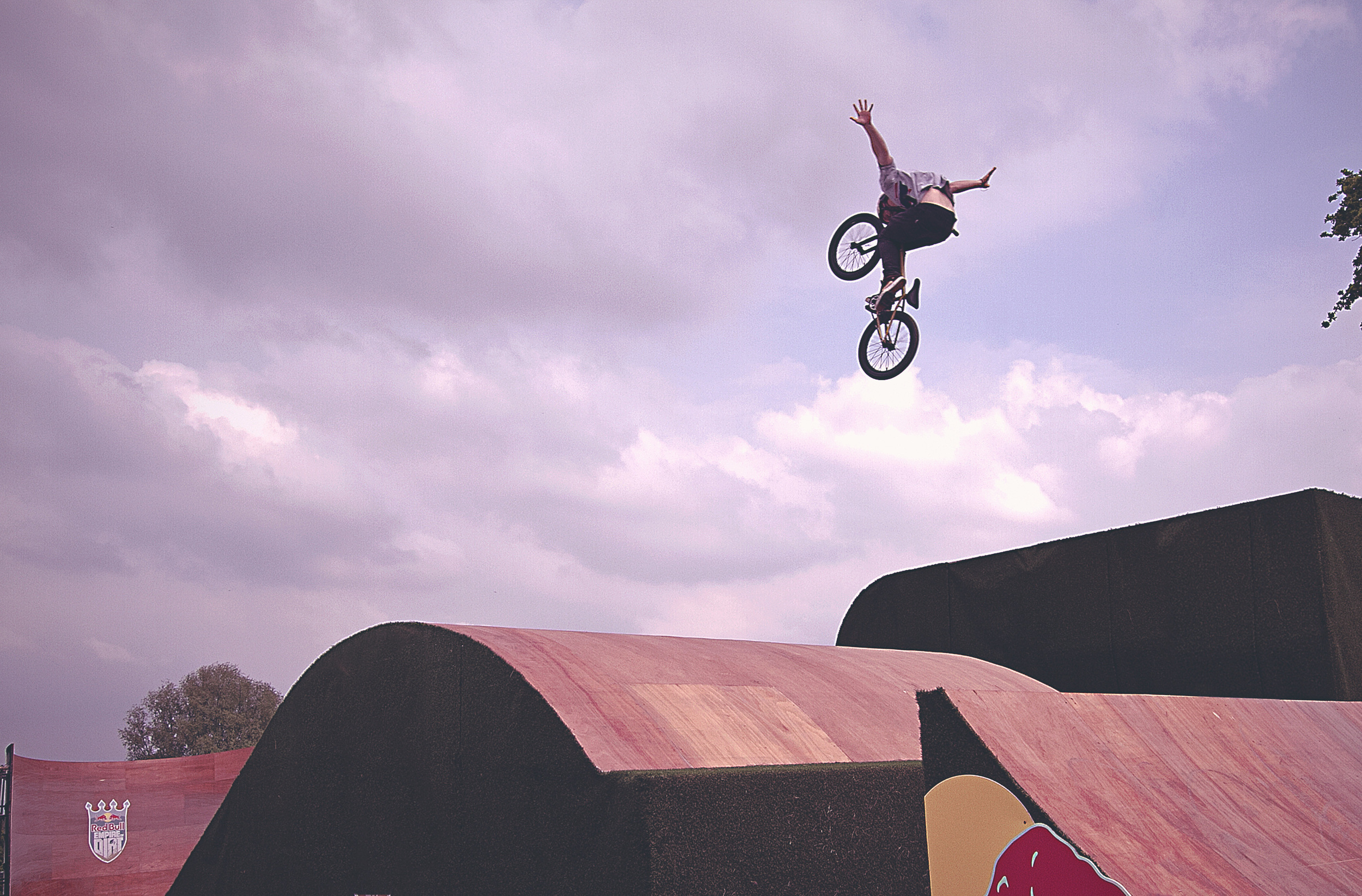  Sergio Layos - Alexandra Palace, London, England 