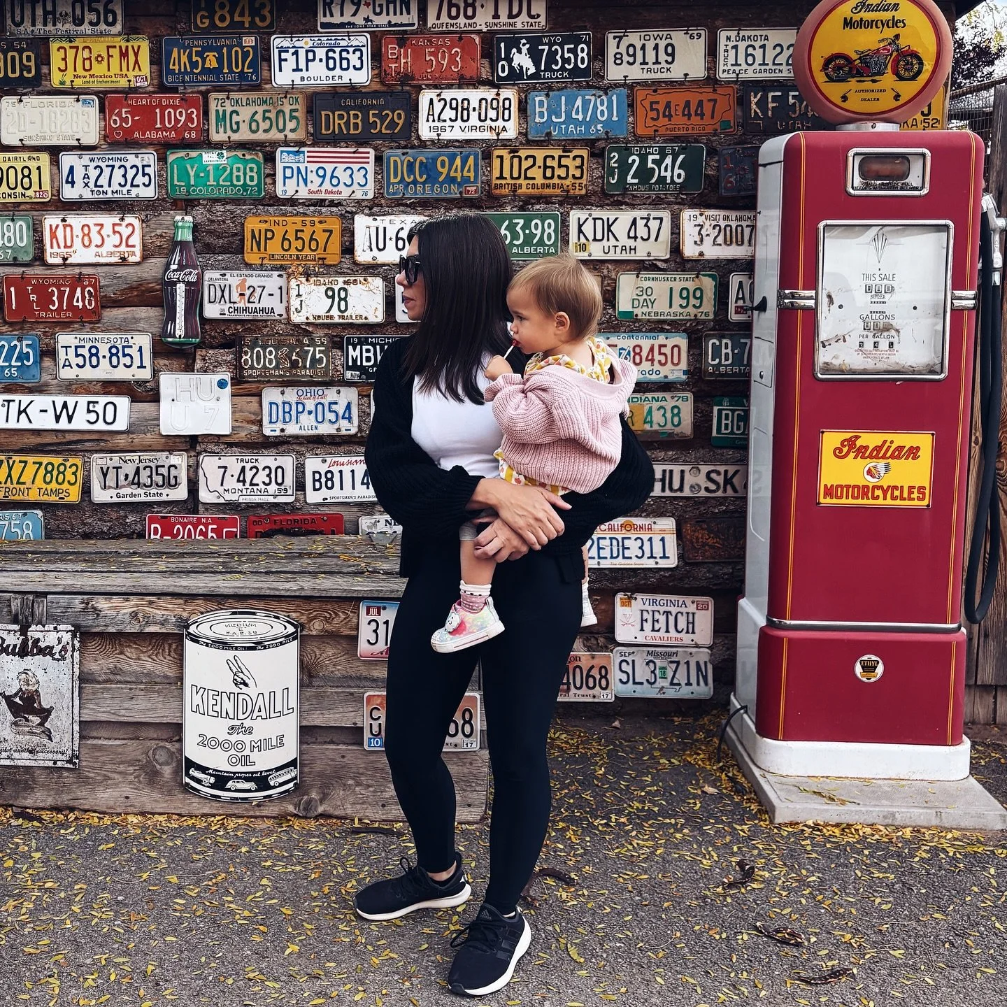 We&rsquo;ve officially hit the open road &mdash; and trust me, our camera roll is already bursting. From the wild roadside dinosaurs and world&rsquo;s largest random-things to epic desert sunsets and sleepy small-town diners, we&rsquo;re collecting i