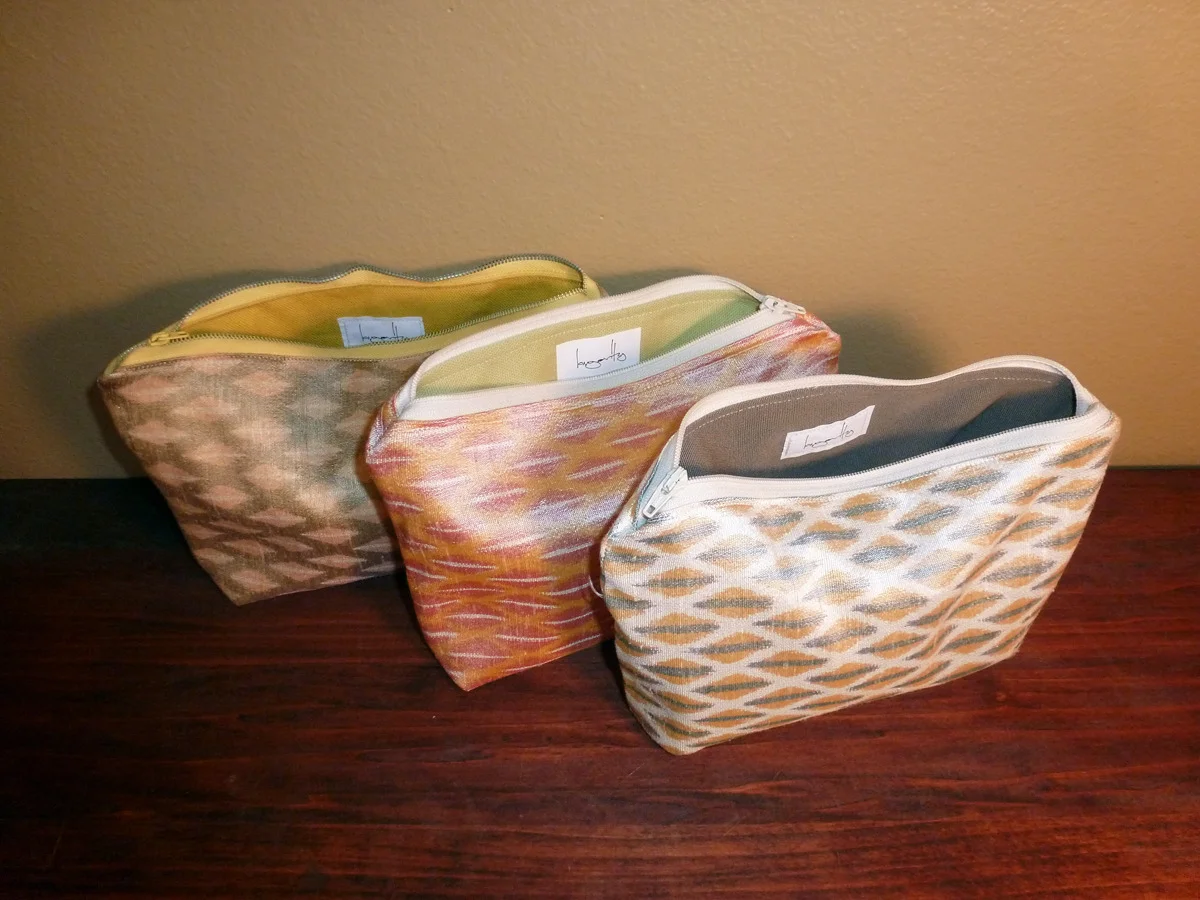 Silk Toiletry Bag Set