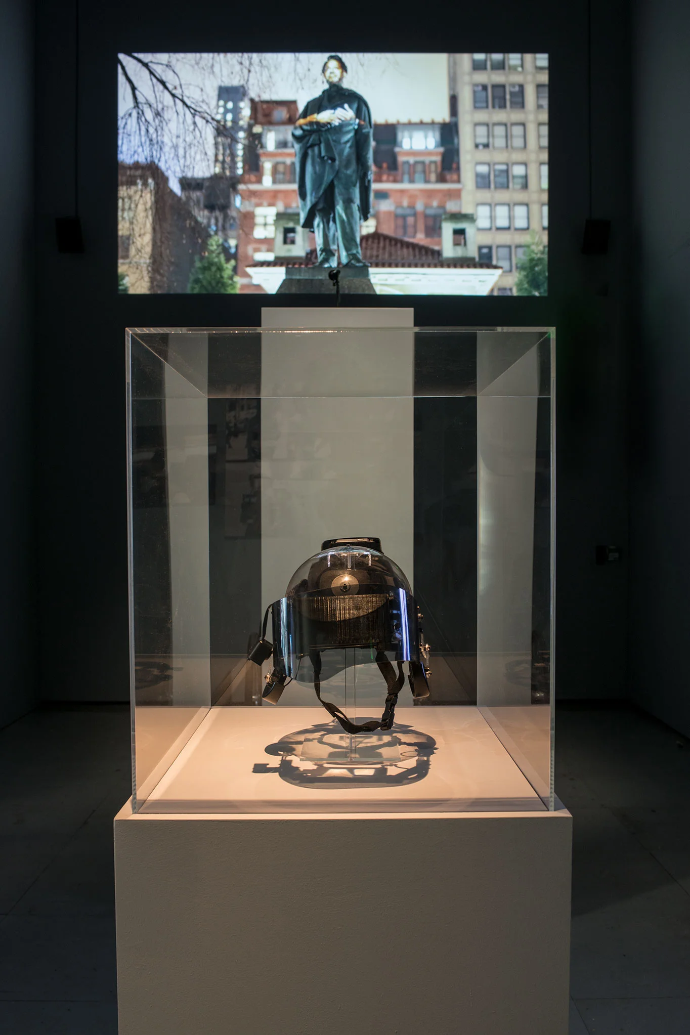 Liverpool Biennial 2016_(WEB)_01.jpg