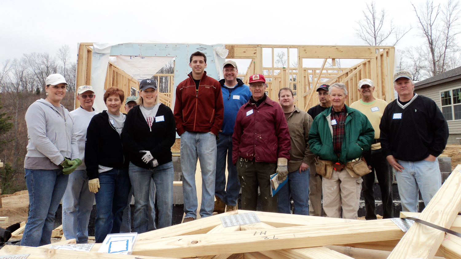 20110316-Habitat-total-team.jpg