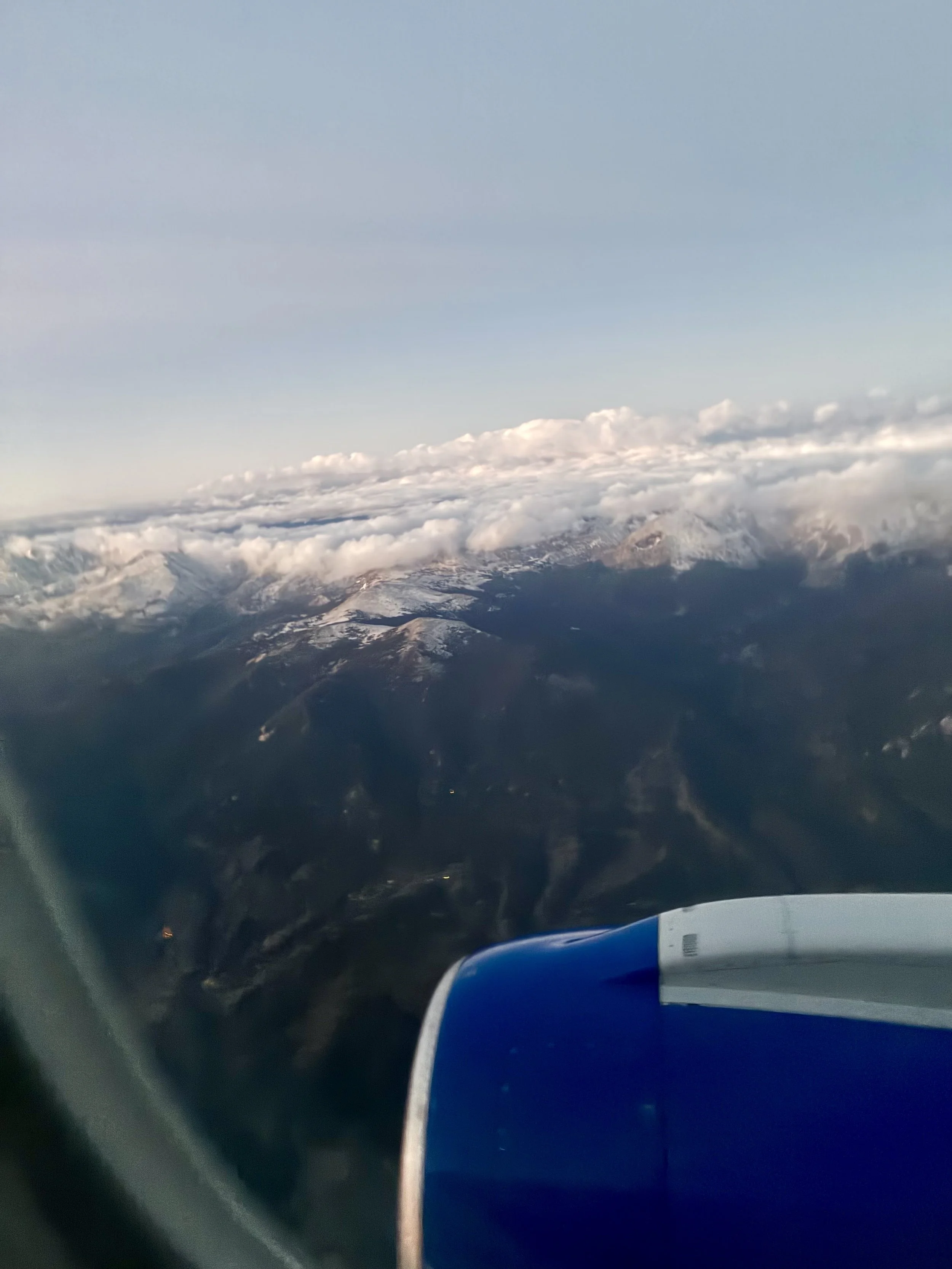 10/16/25 5AM flight to Denver. Snow on mountains!