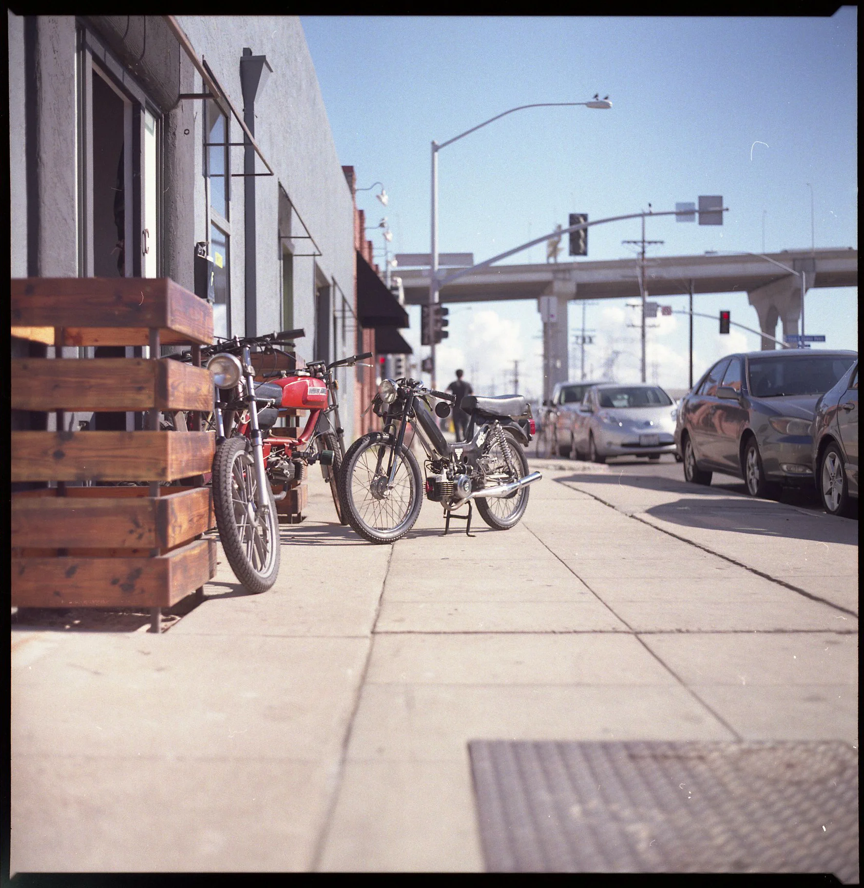 FinksMopedCoop-003-pp.jpg
