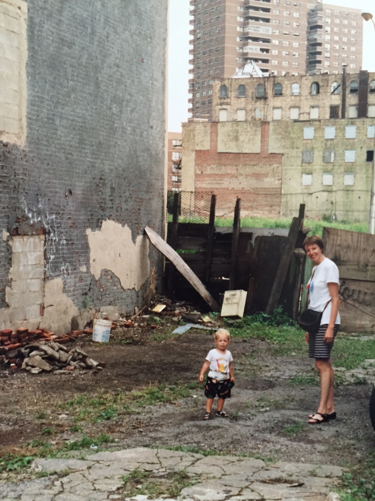 With Frank in Williamsburg pretending that the bloom was not off the rose.