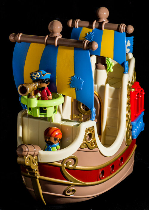 Pirate Ship under flash