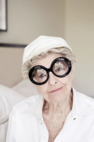 Check out the story on Broadway World & Fairweather Magazine's feature on Elaine Stritch
